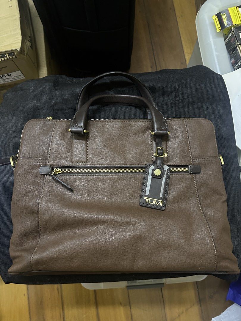 Tumi Branch Slim Laptop Briefcase Bag (Category: Laptop Bags & Sleeves) located in Manila. Submitted by declutteringlot (Listing ID 1460896578, Image 1). Description: .