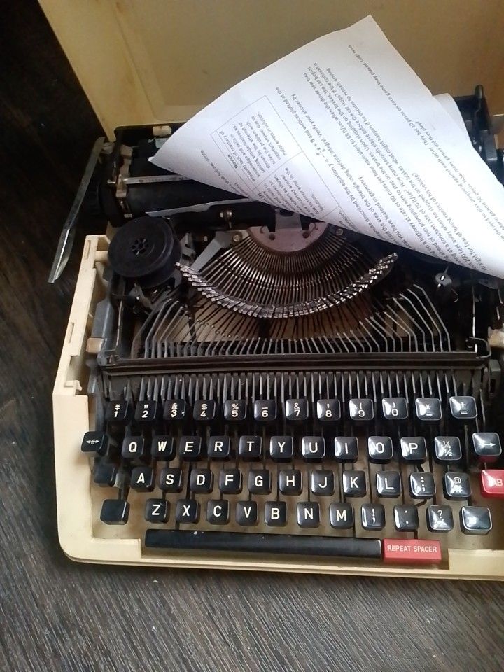 Typewriter vintage heavy duty (Category: Other Stationery & Craft) located in Manila. Submitted by jen.marasigan (Listing ID 1460721255, Image 2). Description: - Vintage heavy-duty typewriter - Good working condition - Ready for immediate use - Meetups available in Pasay City.