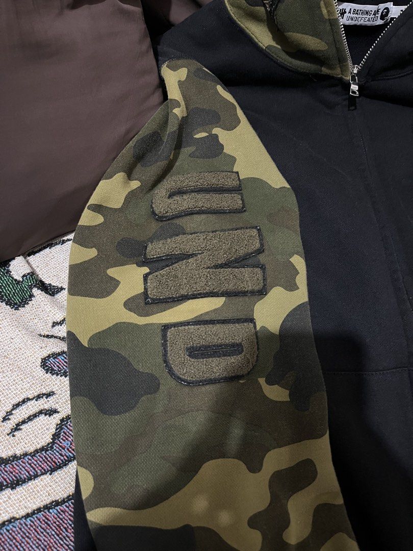 Undefeated x BAPE Shark Hoodie (Category: Coats, Jackets and Outerwear) located in Quezon City. Submitted by lv-selection (Listing ID 1460779493, Image 3). Description: ₱8,000 Slightly Used Size Medium Authentic Open for meet ups or pick up..