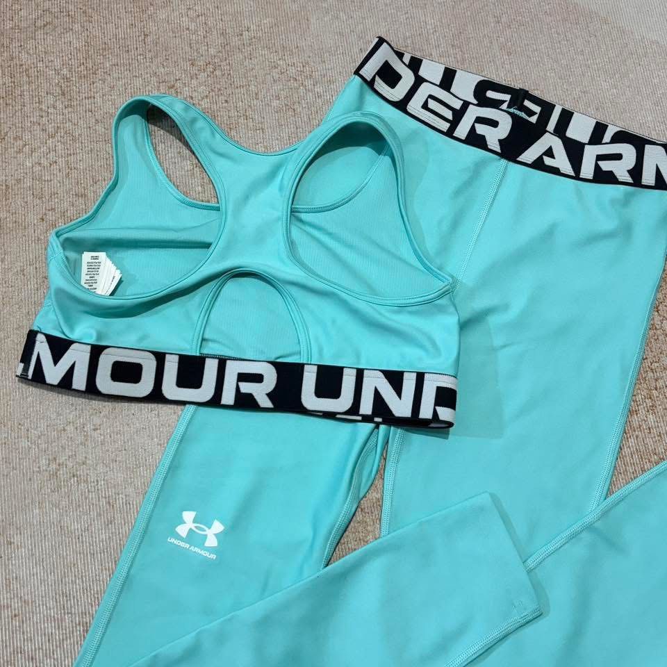 Under armour coords (Category: Activewear) located in Manila. Submitted by justin.jeyeneyshop (Listing ID 1460870283, Image 2). Description: W 24-30 L 36 Top size med .