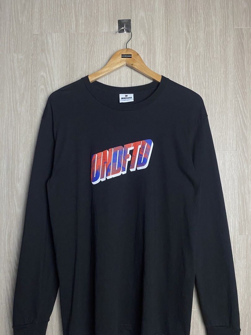 UNDFTD KNOCKOUT L/S TEE (Category: Tshirts & Polo Shirts ) located in Marikina City. Submitted by ilayastreetarchives_ (Listing ID 1460861437, Image 2). Description: UNDFTD KNOCKOUT L/S TEE Size Tagged: Medium Width/Waist: 19.5 Length: 29 Condition: 9.5/10 (Excellent) Issues: None Color Rate: 9.5/10 M/Mine: 500 PHP.