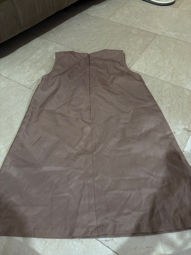 Uniform size 16 (Category: Babies & Kids Fashion) located in Manila. Submitted by vintageaccessories (Listing ID 1460797935, Image 2). Description: .