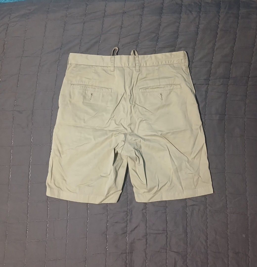 🔥Uniqlo🔥 (Category: Activewear) located in Cadiz. Submitted by jcthrifting (Listing ID 1460920377, Image 3). Description: 🔥Uniqlo🔥 Chino Short🩳 19.5L×32-33W excellent no issue 📩.