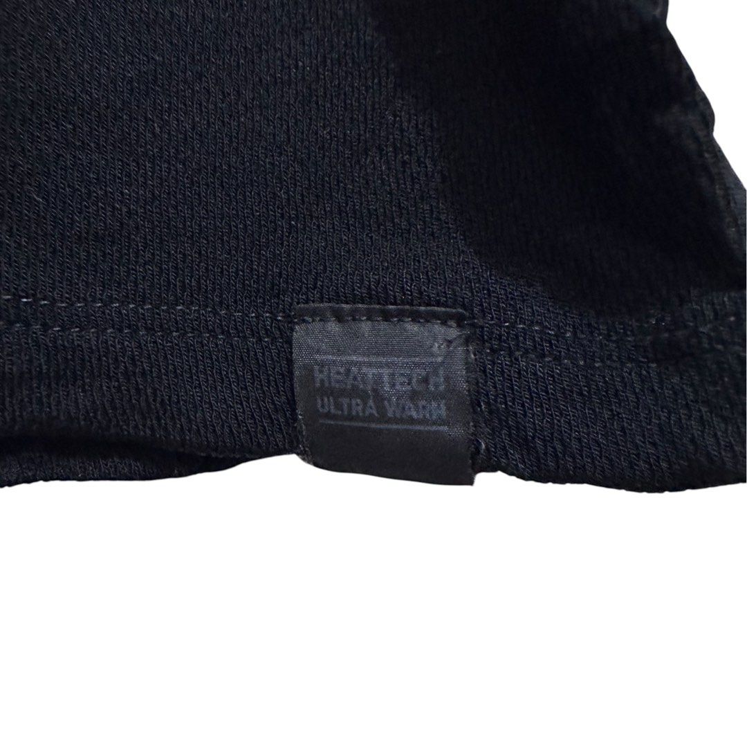 Uniqlo Heattech Ultra Warm Medium (Category: Activewear) located in Quezon City. Submitted by puristunlimited (Listing ID 1460893699, Image 3). Description: Uniqlo Heattech Ultra Warm Medium Best fit for Men's Medium Best fit for Women's Large Shoulder: 19 inches Chest: 21 inches Hem: 19 inches Length: 27 inches Sleeves: 24 inches Condition: like new 9.5/10 Color rate: like new 9.5/10 Best Price: ₱ 500 only (plus sf) 📩DM ME for faster transactio