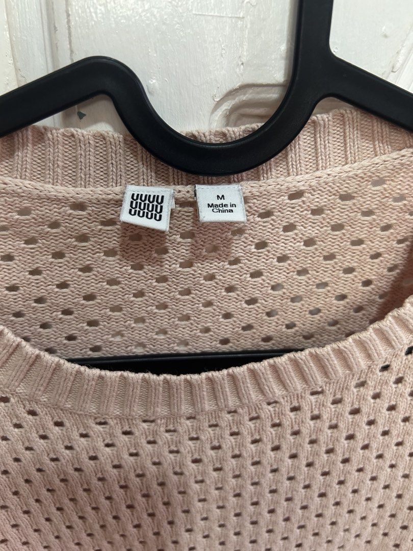 Uniqlo Knit Sweater (Category: Coats, Jackets and Outerwear) located in Meycauayan. Submitted by ms.einz (Listing ID 1460759109, Image 3). Description: - Uniqlo pink knit sweater - Size: Medium (M) - Features textured, perforated horizontal stripes - Ribbed cuffs #uniqlo #zara .