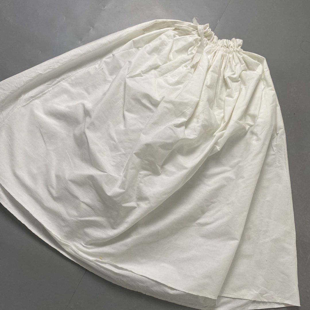 Untag 🌸 | White Pleated Maxi Skirt (Category: Skirts) located in Bulacan. Submitted by orc.ph (Listing ID 1460808000, Image 3). Description: Untag 🌸 | White Pleated Maxi Skirt Material Used: Cotton - White - Pleated - Drawstrings Attached - Garterized - Stretchable - Maxi Skirt - Coquette - Formal - Semi Formal - Casual ‎-Size: S-M ‎-Waistline: 24-28" ‎-Length: 28" Issue: Washable Stains ‎ ‎ ‎⚠️Note: For Inspo lang po yung When worn, Mag base p