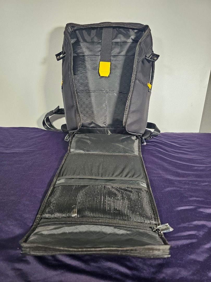 Unused Divoom Pixoo Backpack-M LED Backpack | Pristine 10/10 (Category: Backpacks) located in Caloocan City. Submitted by elleandhermusings (Listing ID 1460856707, Image 3). Description: Divoom Pixoo Backpack-M Smart LED Pixel Backpack in Black. Unused / pristine 10/10 condition. Original hang tag still attached. Includes original documentation/manual. LED display has been tested and is fully working. 16×16 RGB LED pixel display Custom pixel art/