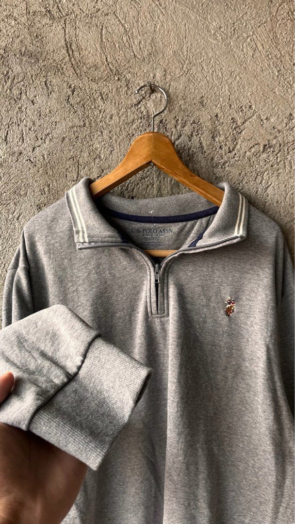 U.S. Polo Assn. quarter-zip sweatshirt (Category: Coats, Jackets and Outerwear) located in Cabuyao City. Submitted by kisyana (Listing ID 1460813604, Image 2). Description: .