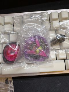 （分類：）位於 。 由 awinterkar 提交（商品編號 1460811996，圖片 1）。簡介： 。