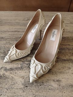 (Category: ) located in . Submitted by lovelabelsph (Listing ID 1460771642, Image 1). Description: .