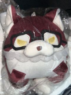 (Category: ) located in . Submitted by storebymimi (Listing ID 1460860286, Image 1). Description: .