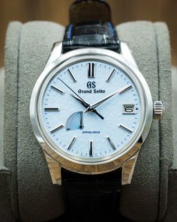 (Category: ) located in . Submitted by gdtimepieces (Listing ID 1460920772, Image 1). Description: .