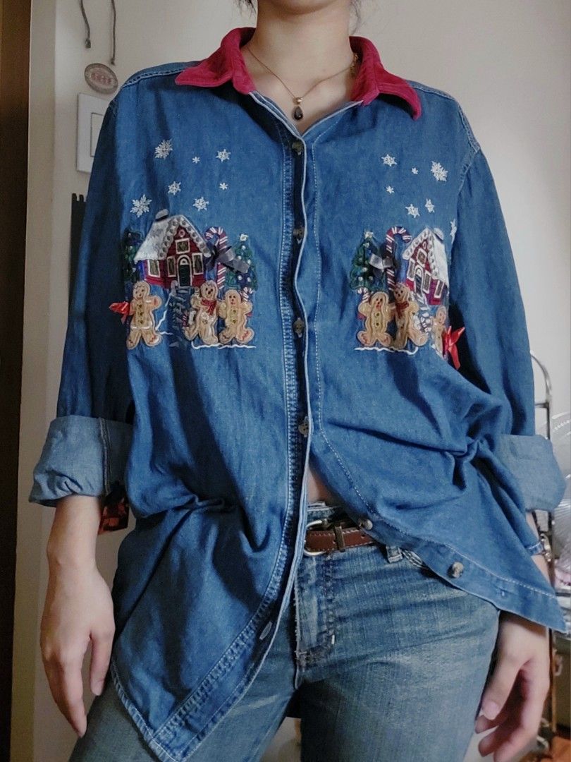 vintage christmas gingerbread patch denim jacket (Category: Coats, Jackets and Outerwear) located in Quezon City. Submitted by _redbeanbun (Listing ID 1460879234, Image 2). Description: measurements (laid flat) length / 29.5" bust width / 21" - soft denim with velvet collar - adoooorable patches - color differs in person than in photos I accept payment through bank transfer or gcash, and will ship out via gogoxpress! 🚀.