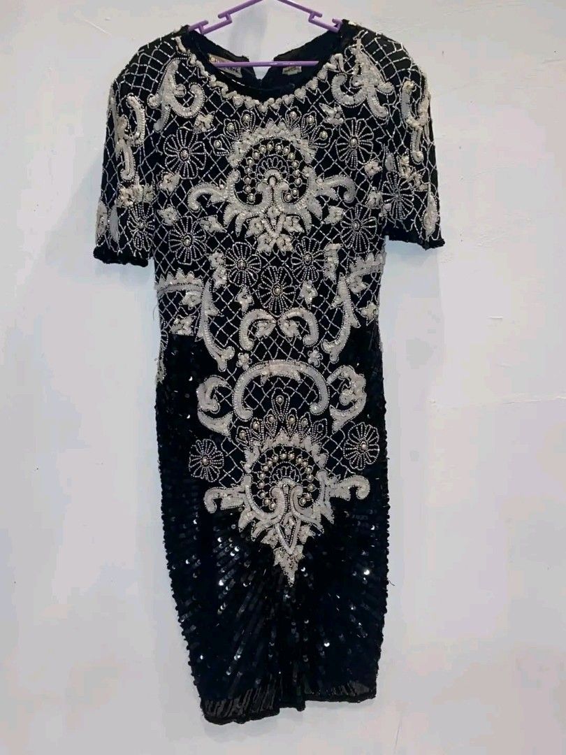 Vintage fully beaded dress (Category: Evening dresses & gowns) located in Pantabangan. Submitted by aegean_fits (Listing ID 1460790617, Image 1). Description: Vintage and 100 pure silk dress.