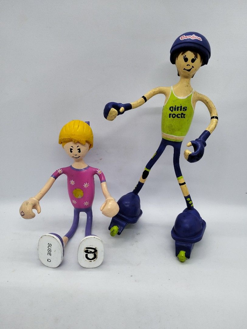 Vintage Galaxy Kid Poseable Figure (Category: Figurines & Statues) located in Baguio. Submitted by toys_of_yesteryear (Listing ID 1460906057, Image 1). Description: LOCATION: Baguio City PRICE: 450.00 each+ sf DESCRIPTION: 👉 Vintage Galaxy Kid poseable / bendable figures. Detachable cap / hair. Hard to find CONDITION: 👉 Used, needs cleaning 👉 Item description is subjective so buyers are encouraged to rely on their judgement based on the pictur
