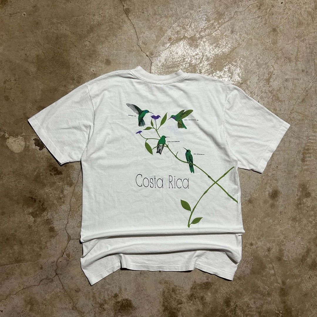Vintage Graphic Bird Tee Single Stitch (Category: Tshirts & Polo Shirts ) located in Manila. Submitted by arvinnn_ (Listing ID 1460902266, Image 2). Description: Vintage Graphic Bird Tee Single Stitch Size L on tag Width 20.5 Length 29 Excellent Condition Color Rate 9/10 No Issue 350+sf Antipolo, Rizal.