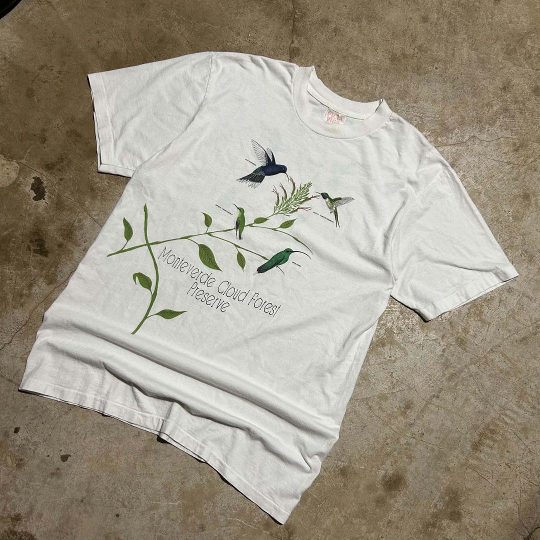 Vintage Graphic Bird Tee Single Stitch (Category: Tshirts & Polo Shirts ) located in Manila. Submitted by arvinnn_ (Listing ID 1460902266, Image 3). Description: Vintage Graphic Bird Tee Single Stitch Size L on tag Width 20.5 Length 29 Excellent Condition Color Rate 9/10 No Issue 350+sf Antipolo, Rizal.