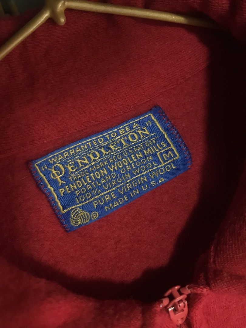 Vintage Pendleton Red Quarterzip (Category: Tshirts & Polo Shirts ) located in Manila. Submitted by terlterlterl (Listing ID 1460884480, Image 2). Description: 25x17 small pinhole wool fabric no other issue presumed 1960s vtg.