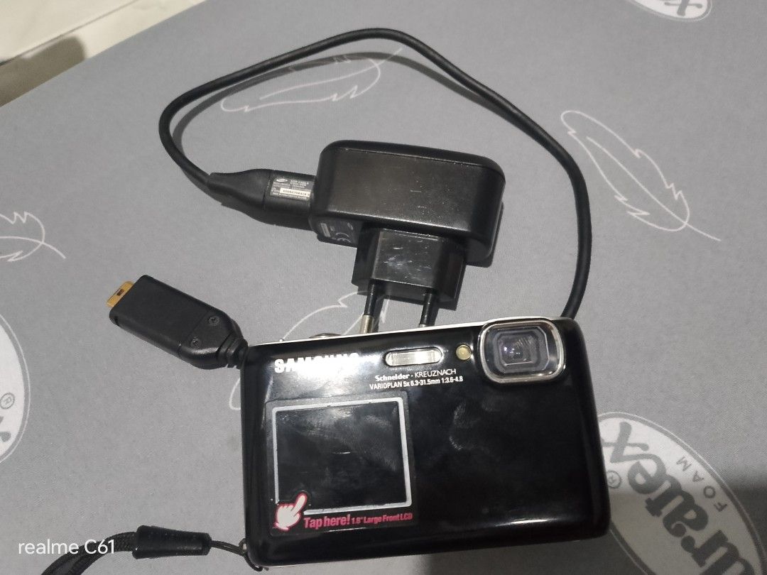 Vintage Samsung Digital Camera (Category: Cameras) located in Manila. Submitted by newbear.1c8696 (Listing ID 1460909453, Image 1). Description: Samsung PL120 Black - 14.2MP DualView - Front + Back LCD Working 5x Zoom, HD Video, Flash Working No fungus, clean lens Inclusions: Unit + NEW Battery + Charger + SD Card RFS: Need funds Loc: Pangasinan Can ship J&T / meetup Urdaneta / Dagupan PM for sample shots / video.