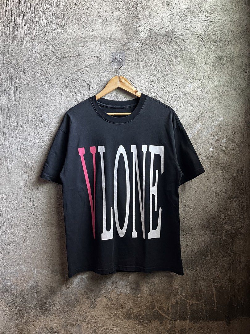 VLONE PINK (Category: Tshirts & Polo Shirts ) located in Cagayan de Oro. Submitted by rewornthriftph (Listing ID 1460910574, Image 3). Description: width: 22 length: 27 medium | FITS also on small Color rate: 910 Issue: MINOR HAIRLINE In EXCELLENT Condition See details and reference on slides Payment Methods: GCASH/JNT PLS MANAGE YOUR EXPECTATIONS. THRIFT ITEMS, NO CANCELLATION 500.