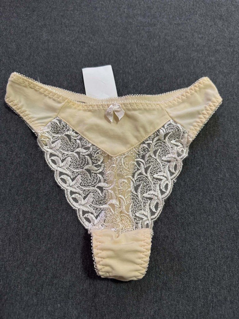 vs beige thong S (Category: Undergarments & Loungewear) located in San Jose. Submitted by 99ners (Listing ID 1460919059, Image 1). Description: .