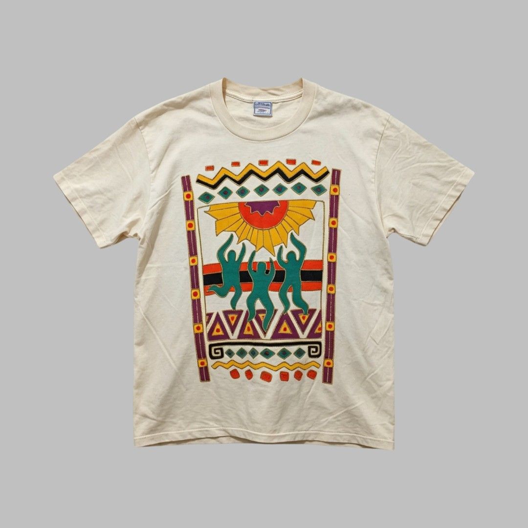Vtg art the dancing figures (Category: Tshirts & Polo Shirts ) located in Dagupan City. Submitted by old_soul_finds.ph (Listing ID 1460903480, Image 1). Description: Dimensions : L31 x W24 Color Rate : 9.5 / 10 Issues : ❌ Excellent condition Mine for only ₱500 📍Loc : Pangasinan MOP : Gcash MOD : J&T express / Ava pasabay if around Pangasinan.