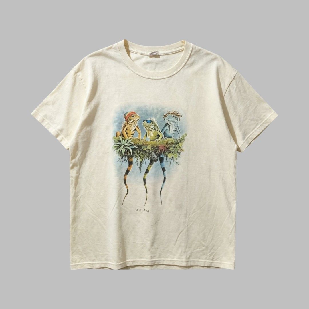 Vtg Aruba iguanas (Category: Tshirts & Polo Shirts ) located in Dagupan City. Submitted by old_soul_finds.ph (Listing ID 1460902530, Image 1). Description: Dimensions : L29 x W25 Color Rate : 8 / 10 Issues : Need wash Good condition Mine for only ₱400 📍Loc : Pangasinan MOP : Gcash MOD : J&T express / Ava pasabay if around Pangasinan.