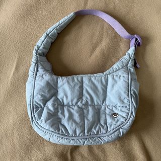 (Category: ) located in . Submitted by elis.closet (Listing ID 1460716638, Image 1). Description: .
