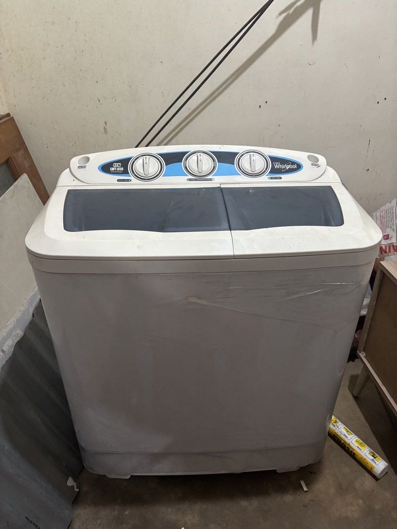 Whirlpool 2 Way Washing Machine (Category: Cleaning Tools & Supplies) located in Las Pinas. Submitted by whoshotcupid (Listing ID 1460891033, Image 1). Description: 6.5 kg 2 Way (Washer and Dryer) Lightly Used .