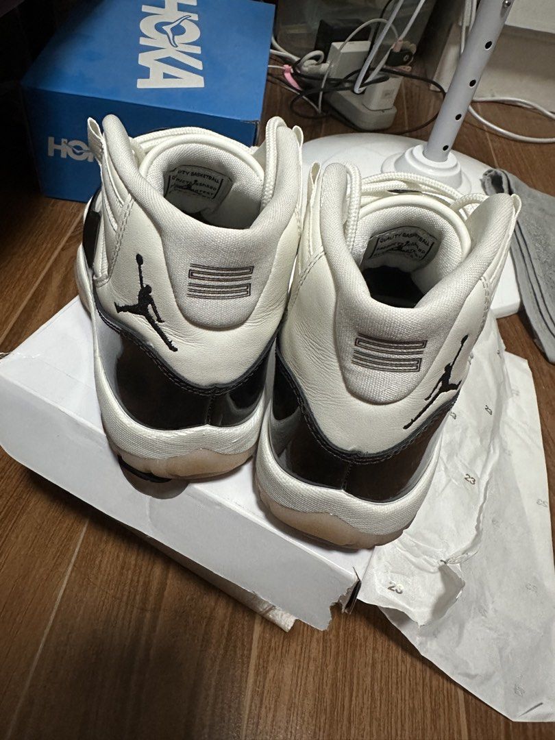 WMNS AIR JORDAN 11 RETRO (Category: Sneakers) located in Capas. Submitted by masc_preloved (Listing ID 1460747523, Image 2). Description: US 6.