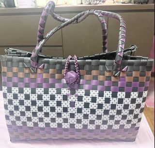(Category: ) located in . Submitted by sssss (Listing ID 1460717961, Image 1). Description: .