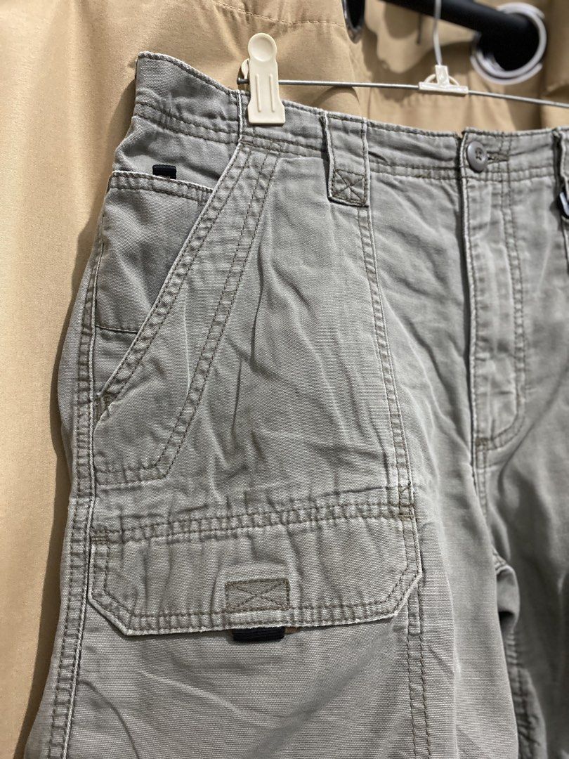 Wrangler Japanese baggy (Category: Shorts) located in Cabanatuan. Submitted by jamaicac (Listing ID 1460888465, Image 2). Description: size 32 18 inch lenght.