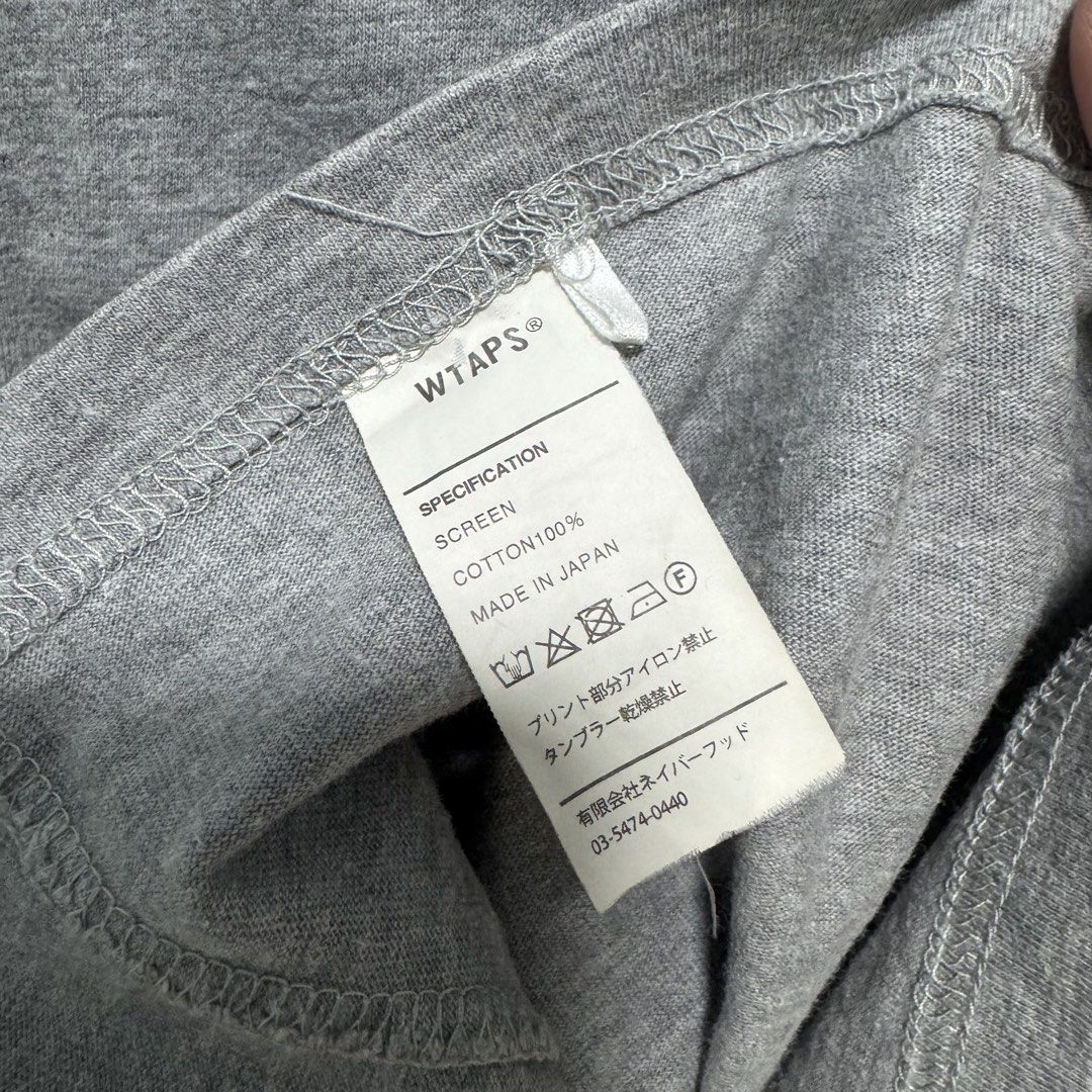 Wtaps tee （分類：T-shirt、恤衫、有領衫）位於 Hong Kong。 由 thierryccw 提交（商品編號 1460866913，圖片 3）。簡介： 100% Real & 80% New Size: 01 Colour: Grey Shoulder: 46cm Length: 69cm。