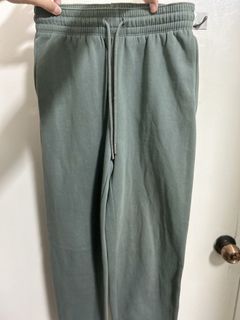 (Category: ) located in . Submitted by pre-loved_clothes (Listing ID 1460883846, Image 1). Description: .