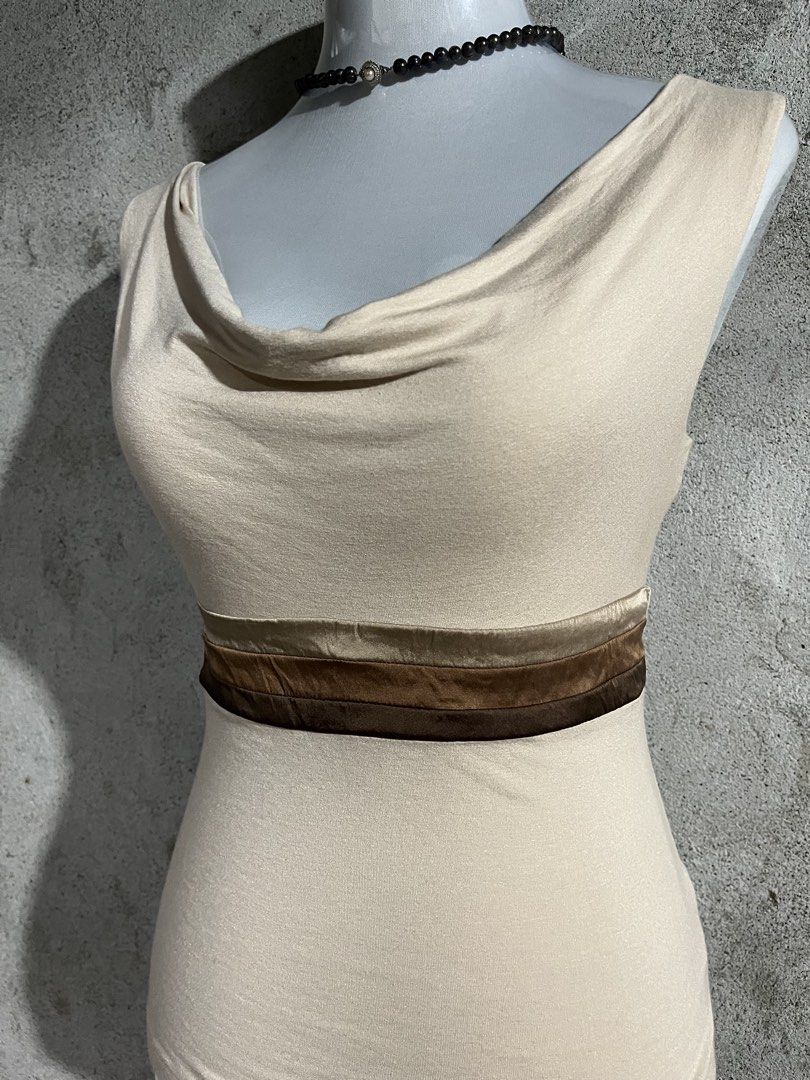 Y2K Bebe Cowl Neck Sleeveless Top (Category: Others Tops) located in Lupon. Submitted by weilclstle (Listing ID 1460905446, Image 2). Description: 𐙚 ‧₊˚ ⋅ Seller’s Reminders ‧₊˚ ⋅ 𐙚 ~ payment first ~ manage your expectations as these clothes are thrifted ~shipping fee will be shoulder by the buyer ~ no bogus buyer ~ issues will be stated if there’s any °~ Can request video of the item~° ⠀ ⠀⠀ ⠀⠀ ⠀⠀ ⠀ ⠀⠀ ⠀⠀ ⠀⠀ ⠀⠀ ⠀⠀ ⠀⠀ ⠀⠀ 🎀 Mode of Payment : Gca