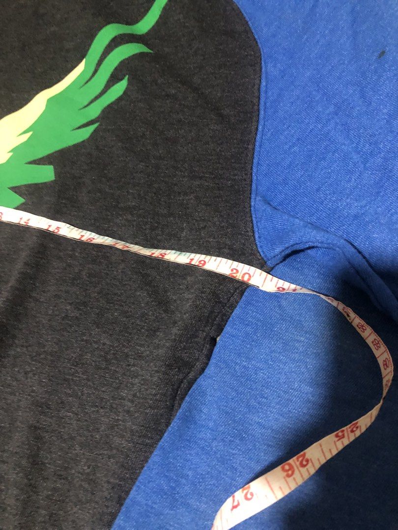 Y2k blue sleeved hoodie (Category: Hoodies) located in Cebu City. Submitted by thrifted_y2k (Listing ID 1460904799, Image 3). Description: 20 inches-chest 24 inches-length 📍 Color may vary due to Lighting 📍 Strictly no Return Policy 📍 Customer will handle the shipping fee 📍 Authenticity is not Guaranteed 📍 payment 1st policy Lastly please manage your expectation since the items are ukay/thrift/preloved. PARCEL CARRIER (J&T) PAYMENT METHODS (