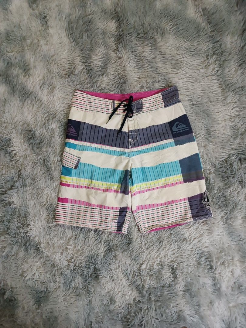 Y2k Quiksilver Boardshort (Category: Swim Trunks & Board Shorts) located in Mandaluyong City. Submitted by retro.199x (Listing ID 1460790317, Image 1). Description: SIZE 34 ON TAG Waist: 34 Length: 22 Thigh: 14.5 Leg Opening: 12.5 GOOD CONDITION.