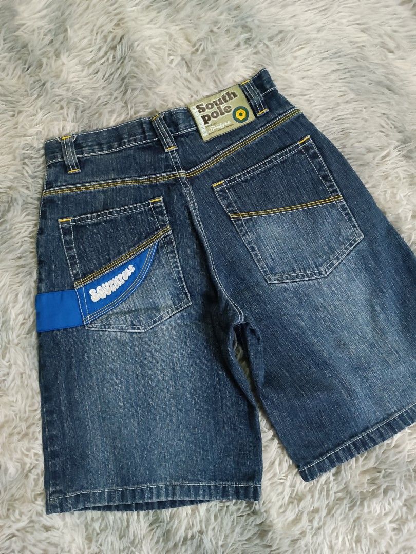Y2k Southpole Yellow tab Jorts (Category: Jeans) located in Mandaluyong City. Submitted by retro.199x (Listing ID 1460795750, Image 2). Description: SIZE 16 YOUTH ON TAG Waist: 26-27 Length: 20 Thigh: 12 Leg Opening: 11 EXCELLENT CONDITION.