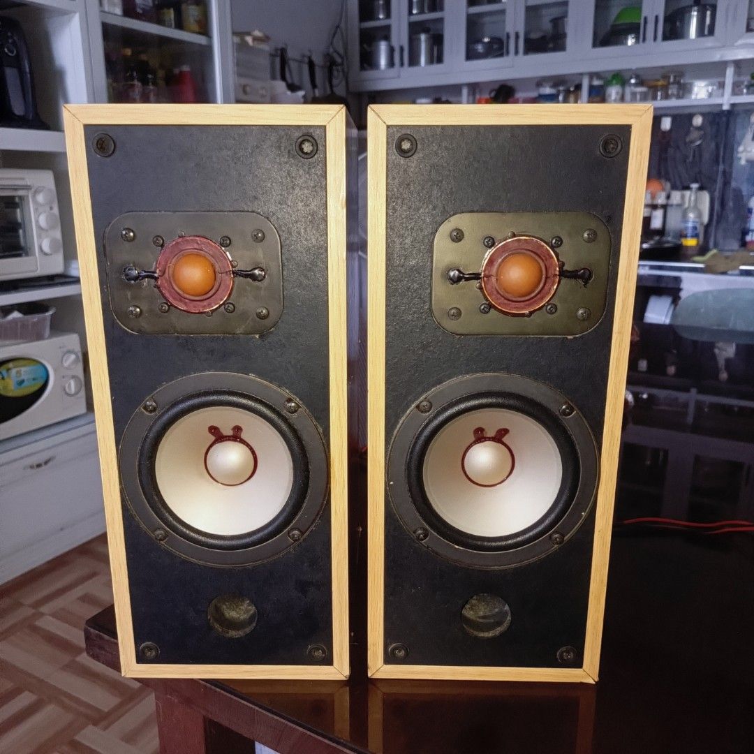 Yamaha NS-05 Speakers (Pair) (Category: Soundbars, Speakers & Amplifiers) located in Bulacan. Submitted by rhodgz (Listing ID 1460826163, Image 1). Description: Yamaha NS-05 80w 6ohms Vintage 1980 released designed specifically for natural vocal reproduction. Sound Quality and Performance Strengths: Listeners praise the NS-05 for exceptional stereo imaging, clear mid-range, and remarkable performance with acoustic jazz, vocals, and piano. Many vi