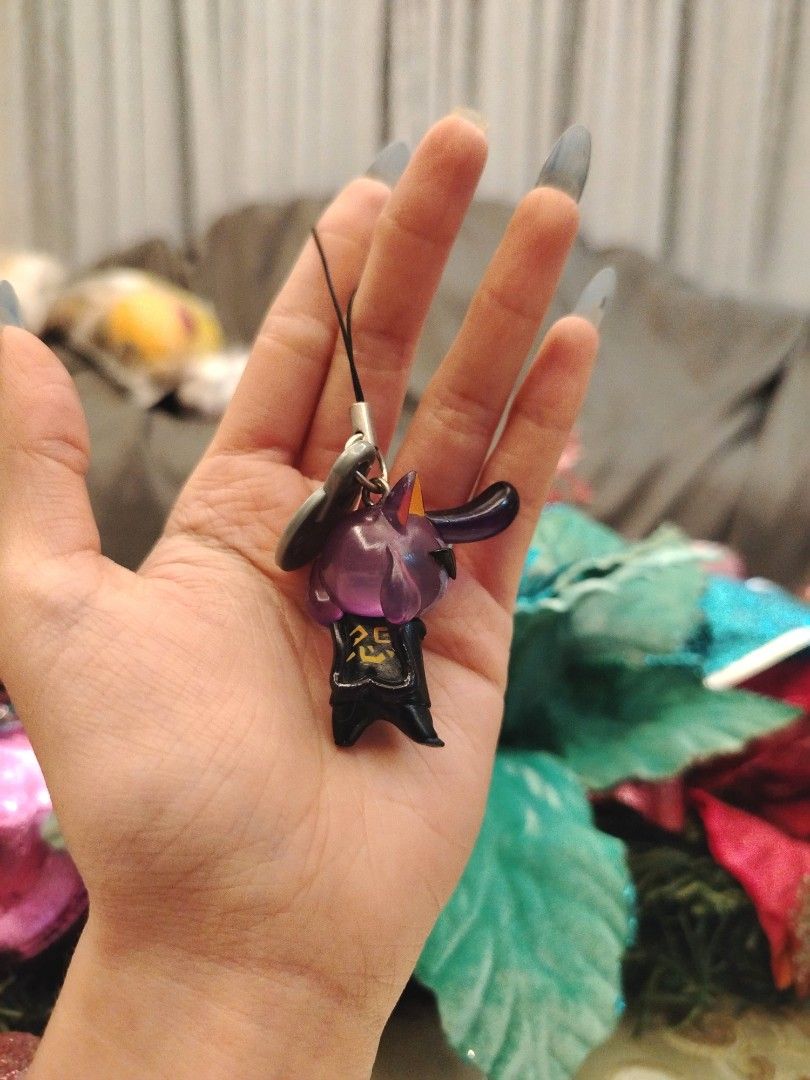 Yo-kai Watch Baddinyan/Warunyan Figure Keychain (Category: Character Goods) located in San Fernando. Submitted by jpmarketplace2023 (Listing ID 1460818779, Image 3). Description: 💚 All items are authentic from Japan. 💛 MOP: GCash (❌️ GCash Protect) 🩵 MOD: LBC only (❌️ S. Checkout, COD, COP) 💙 Meet-up: Vista Mall, San Fernando, Pampanga 💜 All items are on-hand. 🧡 First to pay gets the item first. ❤️ Breakable items are packed with care and c
