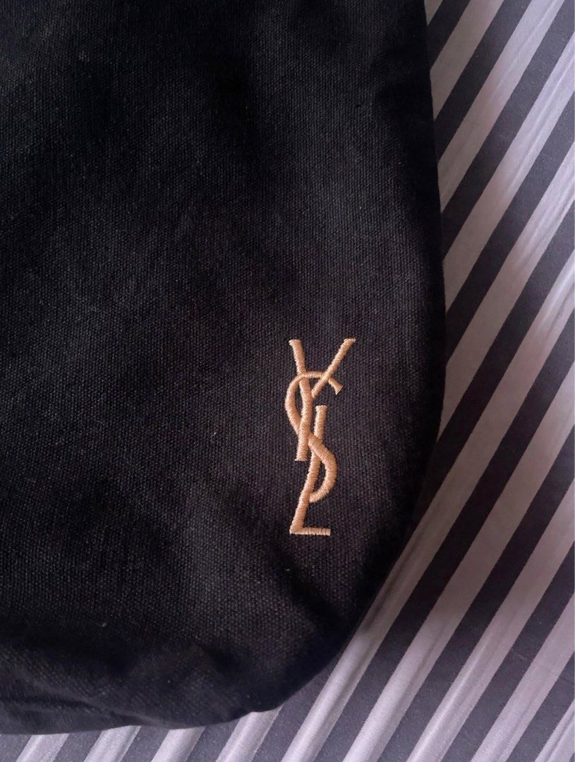 Ysl Canvass totebag (Category: Tote Bags) located in Caloocan City. Submitted by hardestea2026 (Listing ID 1460746467, Image 2). Description: .