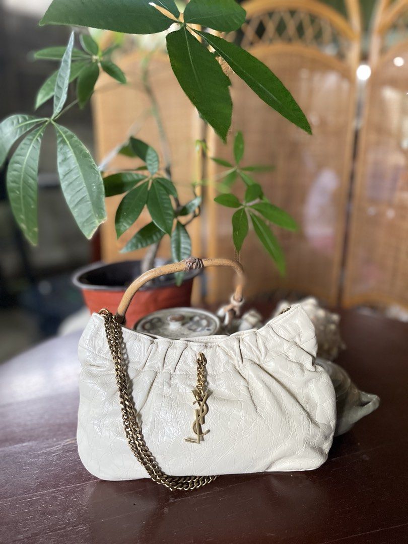 YSL hobo (Category: Shoulder Bags) located in Laoag. Submitted by sauler (Listing ID 1460716721, Image 1). Description: Pacpac YSL hobo cute neto Discount for sure buyer .