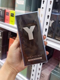 (Category: ) located in . Submitted by luxuryfragrances (Listing ID 1460786901, Image 1). Description: .