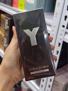 (Category: ) located in . Submitted by luxuryfragrances (Listing ID 1460787225, Image 1). Description: .