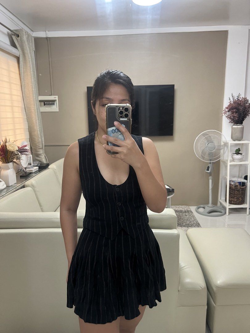 Zara Coords Small (Category: Sets or Coordinates) located in Angeles City. Submitted by liamandmommycloset (Listing ID 1460730710, Image 3). Description: .