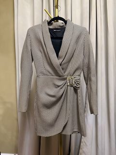 (Category: ) located in . Submitted by crixxcloset (Listing ID 1460820815, Image 1). Description: .