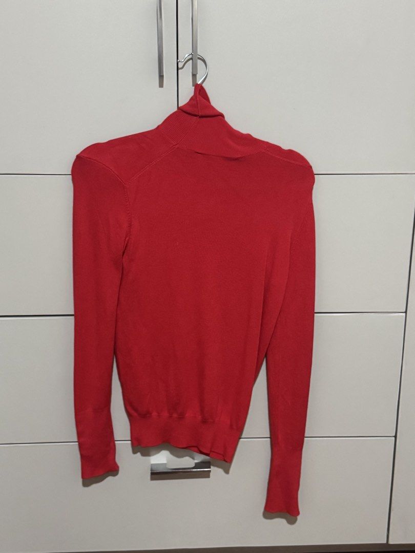 Zara Turtleneck with Buttons (Category: Longsleeves) located in Antipolo. Submitted by nyeahsells (Listing ID 1460786169, Image 2). Description: Pre-loved Size: S Color: Red Flaw: None RFS: decluttering Swipe photos to see more details about the item. Disclaimer: - All sales final (NO RETURN, NO EXCHANGE) - Our shop will not be liable for any damages due to mishandling by the courier - Please manage expectations - First to pay gets the item (NO R