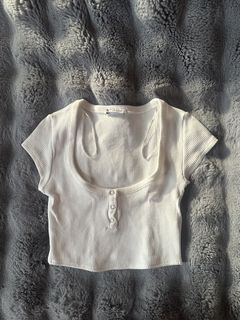 (Category: ) located in . Submitted by mar1ascloset_ (Listing ID 1460893154, Image 1). Description: .