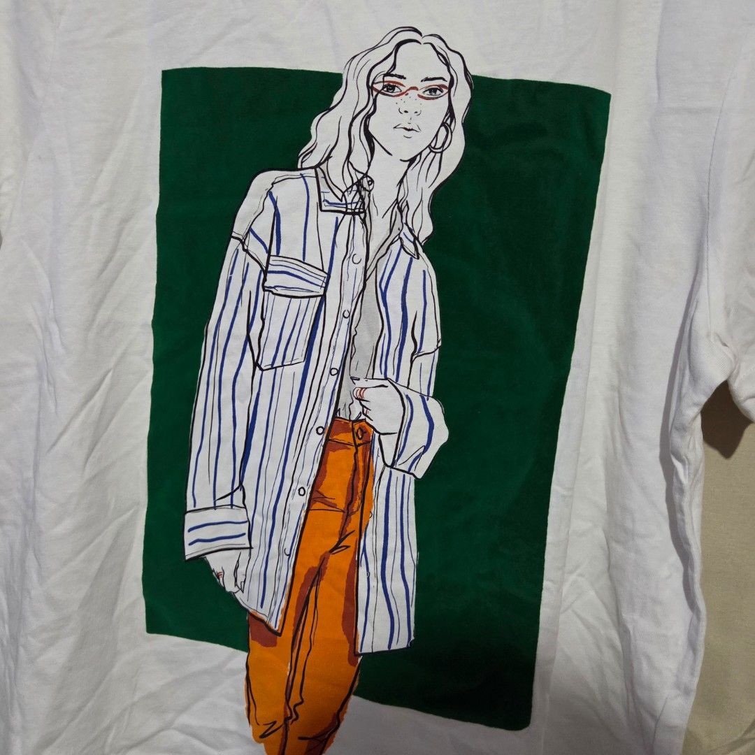 ZARA WOMEN TOP (Category: Blouses) located in Santiago. Submitted by fromboxes (Listing ID 1460786263, Image 2). Description: Like new Ships thru J&T Isabela North Luzon Shipping Nationwide No rush shipping 😊😊.