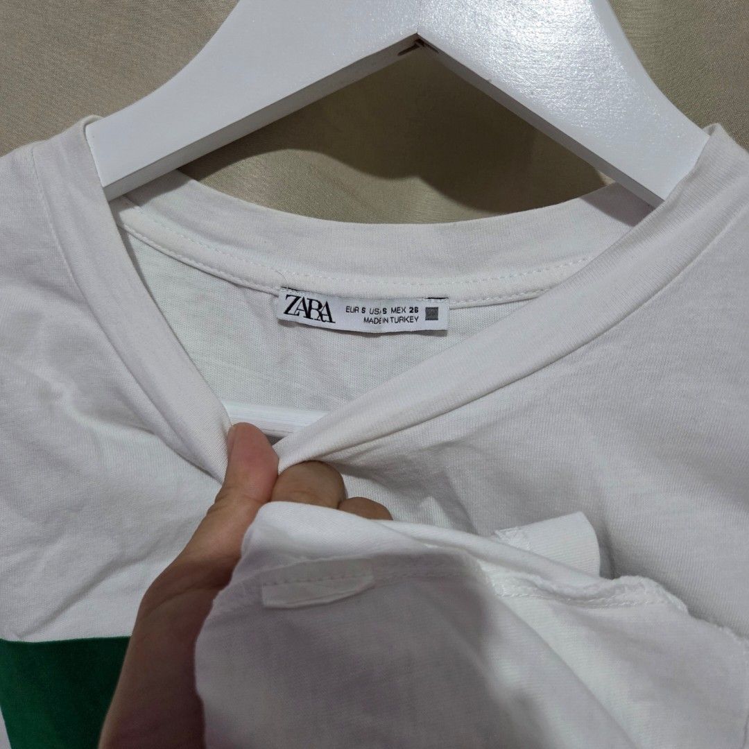 ZARA WOMEN TOP (Category: Blouses) located in Santiago. Submitted by fromboxes (Listing ID 1460786263, Image 3). Description: Like new Ships thru J&T Isabela North Luzon Shipping Nationwide No rush shipping 😊😊.